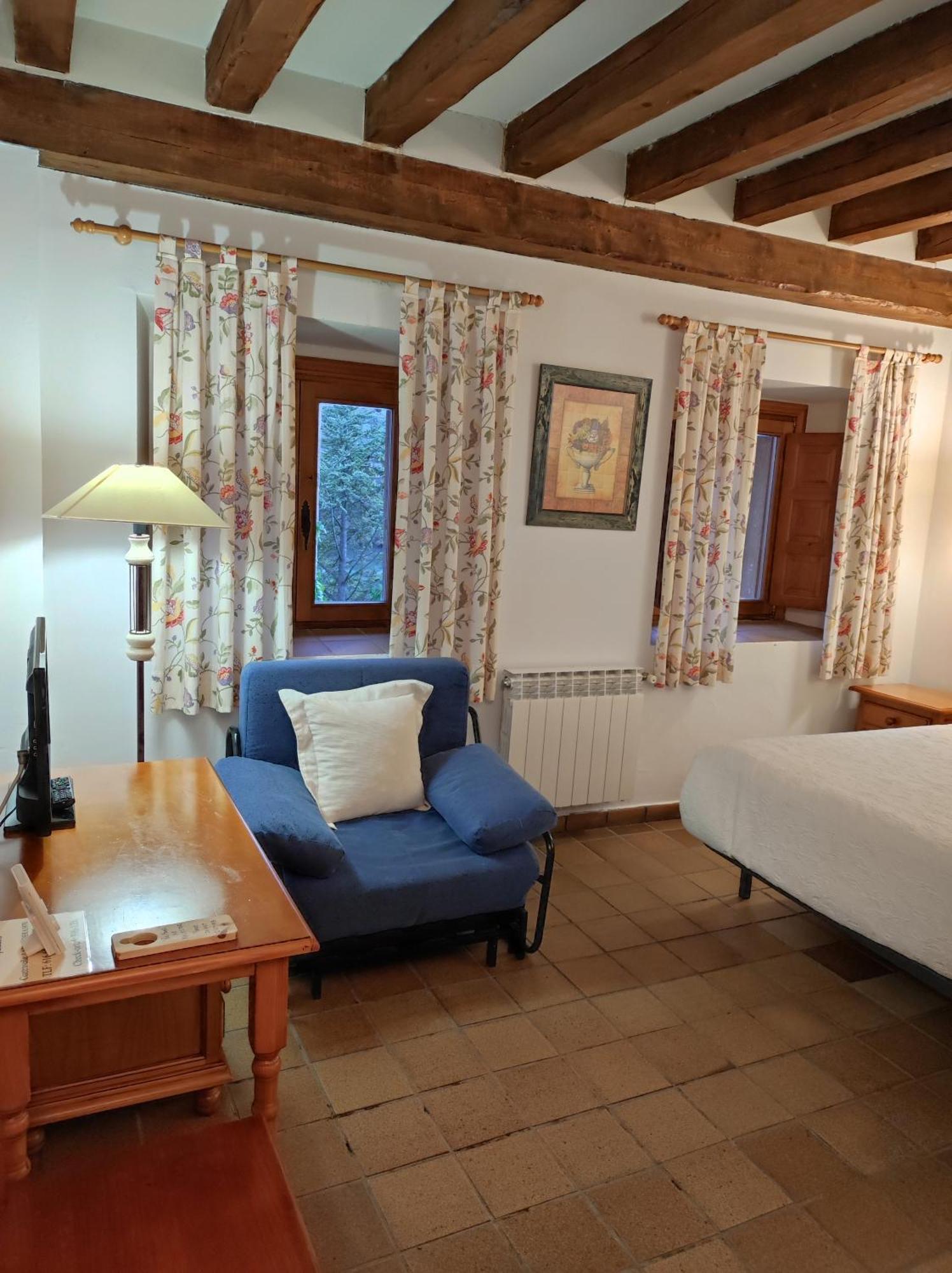 Hostal Posada La Panadera Sepulveda Luaran gambar