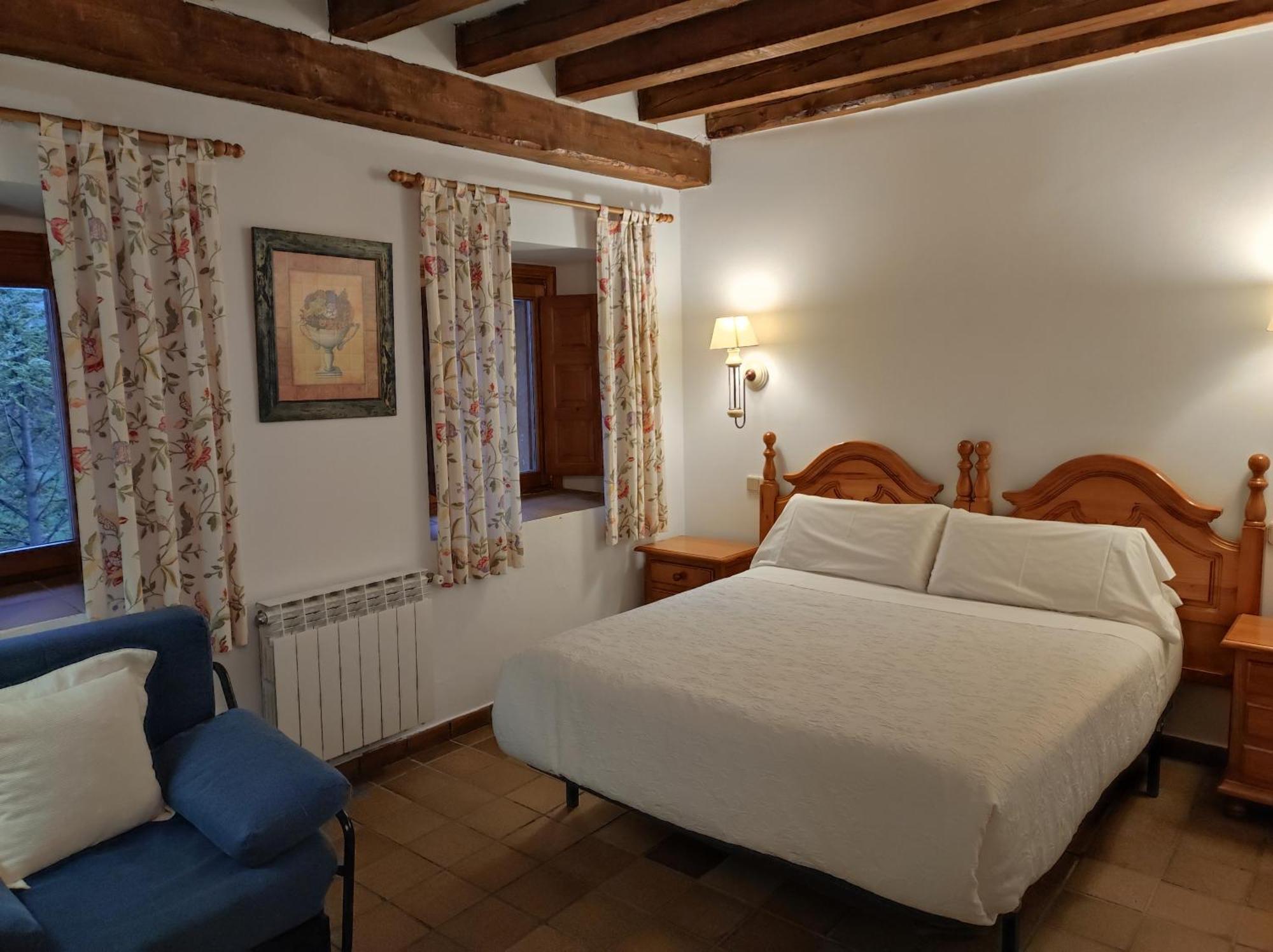 Hostal Posada La Panadera Sepulveda Luaran gambar