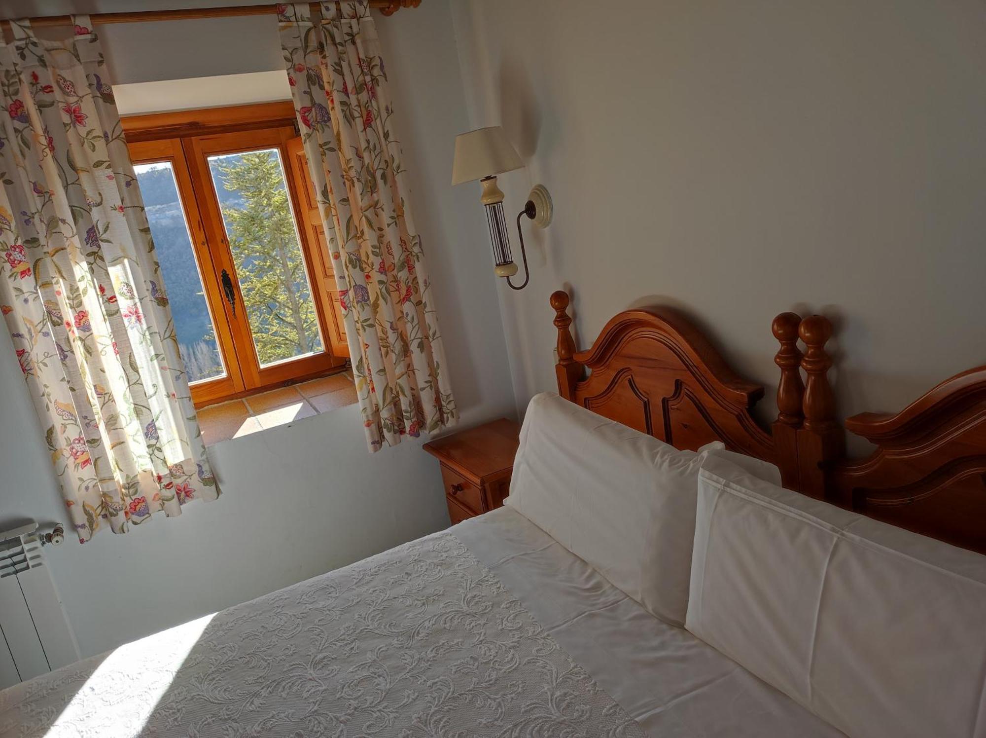 Hostal Posada La Panadera Sepulveda Luaran gambar