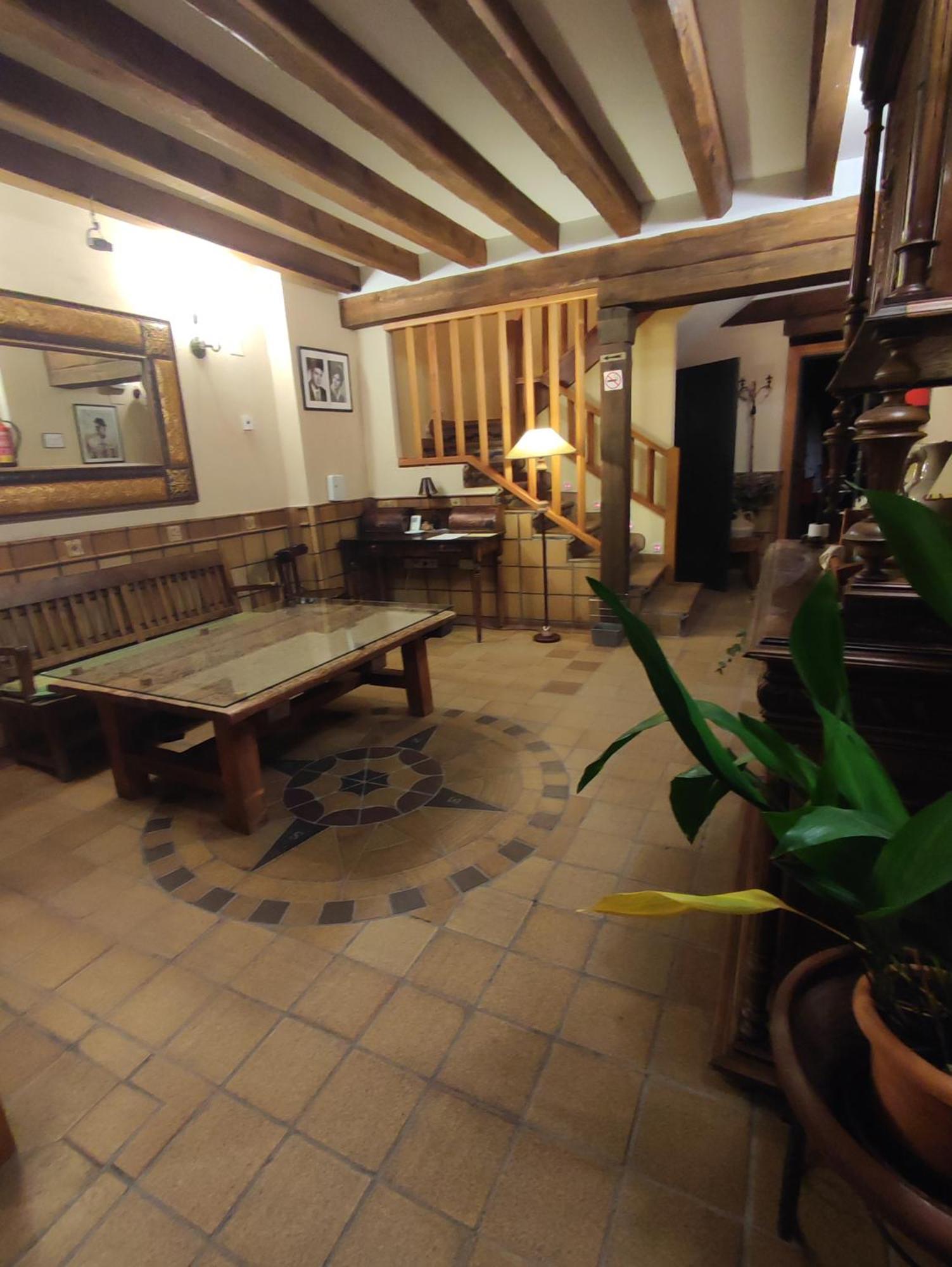 Hostal Posada La Panadera Sepulveda Luaran gambar