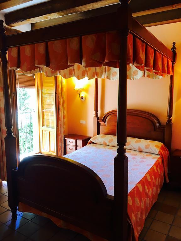 Hostal Posada La Panadera Sepulveda Luaran gambar