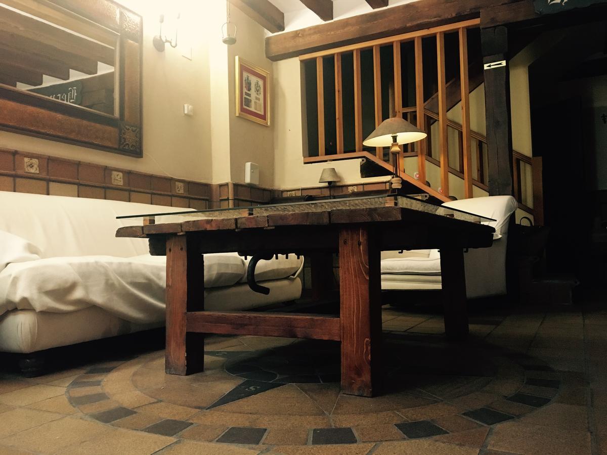 Hostal Posada La Panadera Sepulveda Luaran gambar
